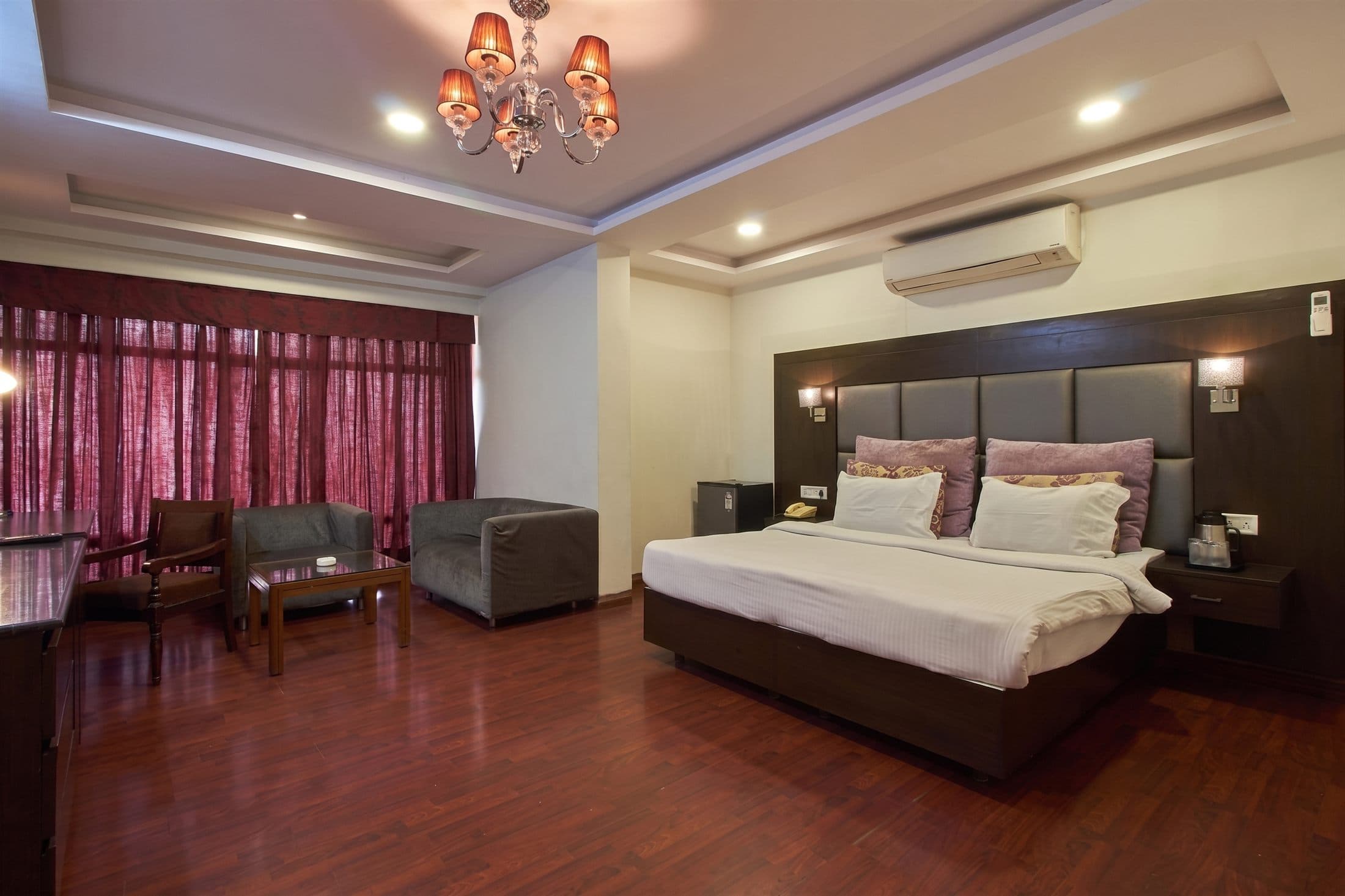 Deluxe Room at Hotel Sai Prakash